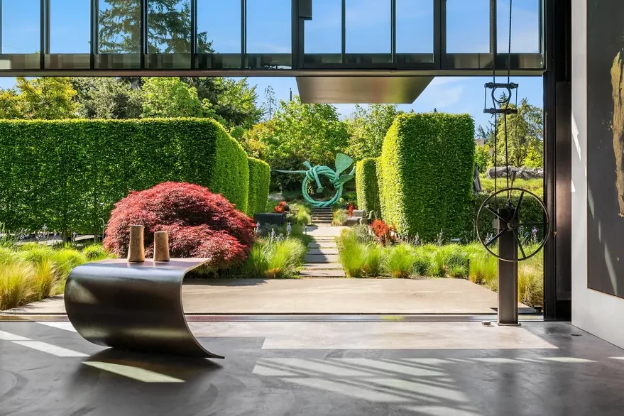 Discovering Bellevue Mansion: The $79 Million Pacific Northwest Gem 3 Discovering Bellevue Mansion: The $79 Million Pacific Northwest Gem
